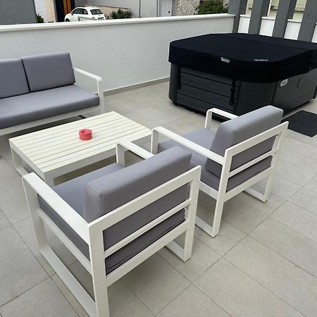 זאדאר Villa Pjaula מראה חיצוני תמונה