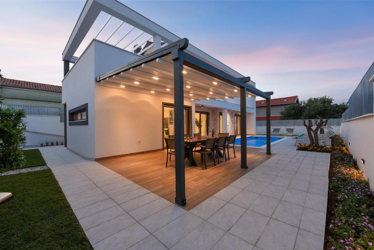 זאדאר Villa Pjaula מראה חיצוני תמונה